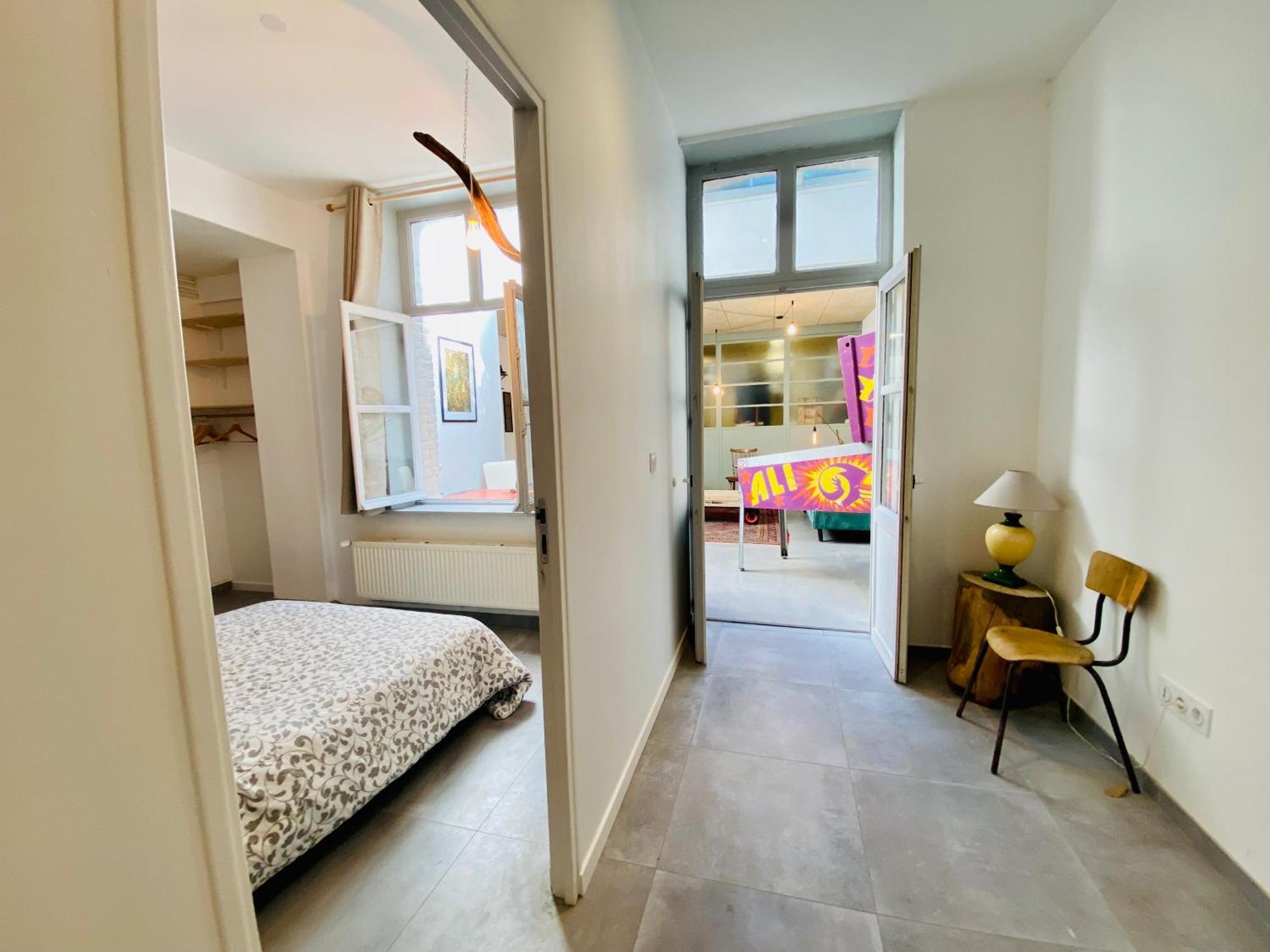 Oasis Urbaine - Spacieux Et Calme Avec Patio Lille Eksteriør billede