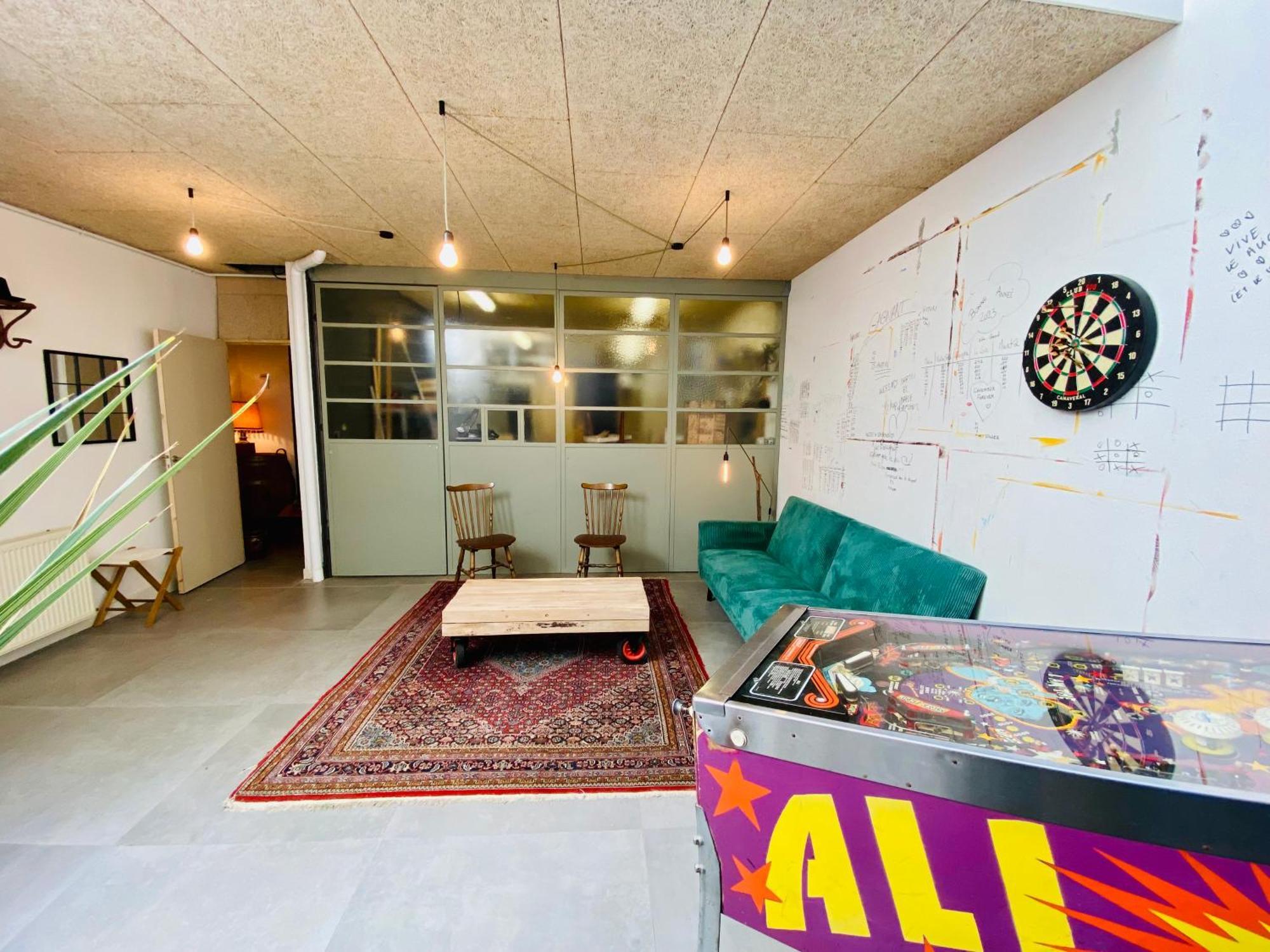 Oasis Urbaine - Spacieux Et Calme Avec Patio Lille Eksteriør billede
